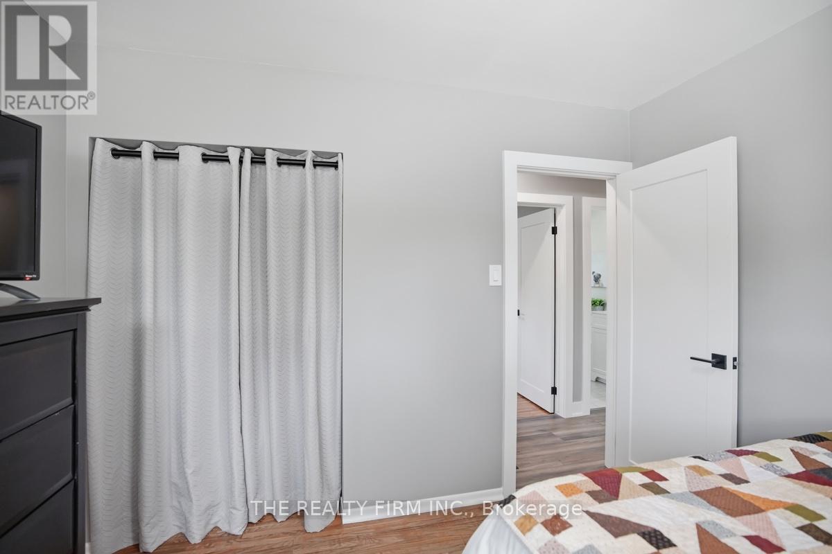187 BYRON STREET - 20