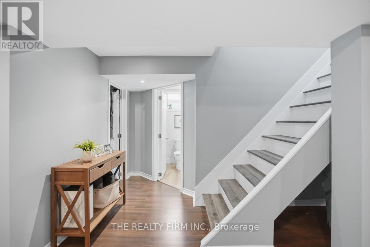 187 BYRON STREET - 28