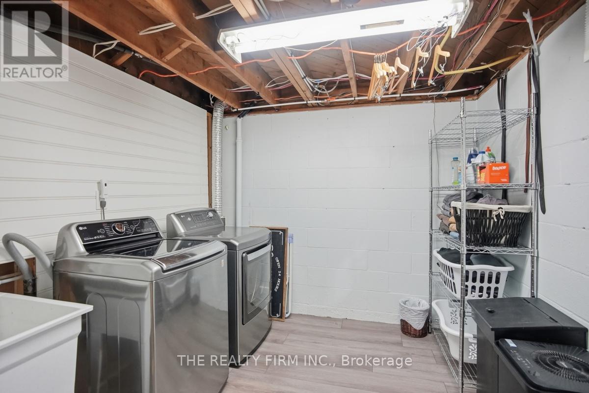 187 BYRON STREET - 33
