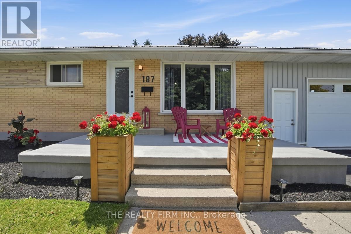 187 BYRON STREET - 7