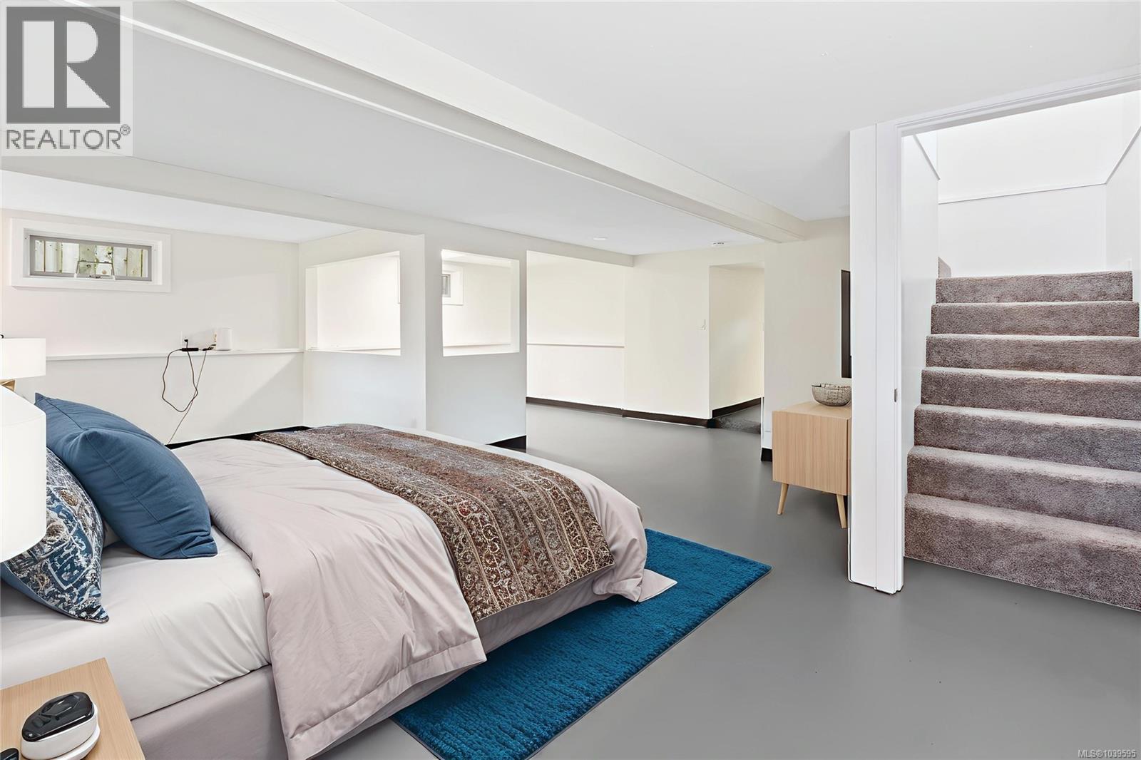 1527 Peninsula Rd - 22