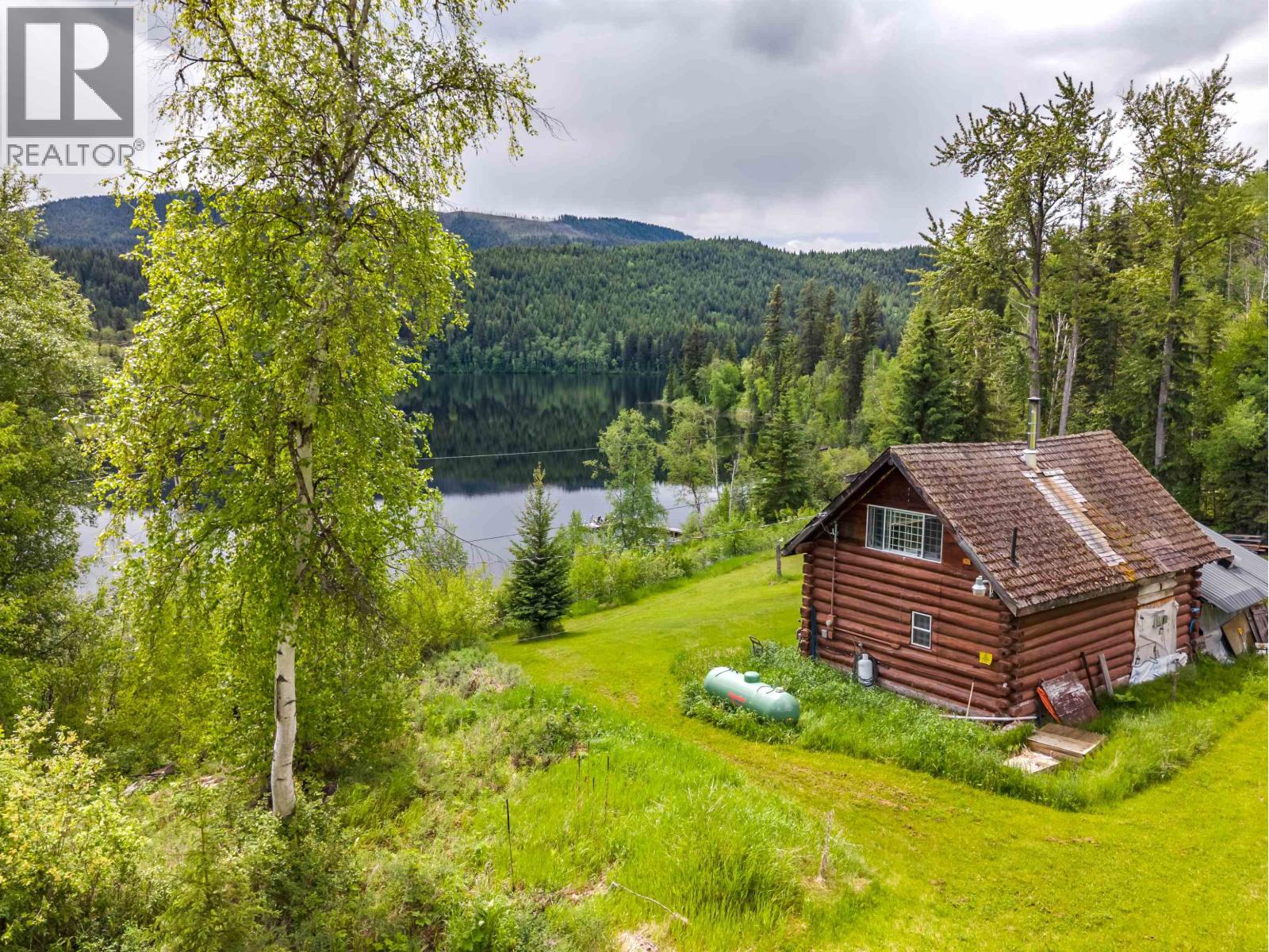 2654 EAGLE CREEK ROAD - 32
