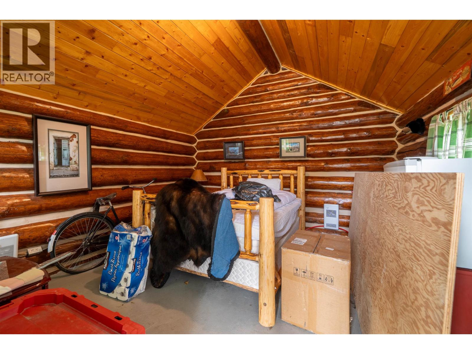 2654 EAGLE CREEK ROAD - 38