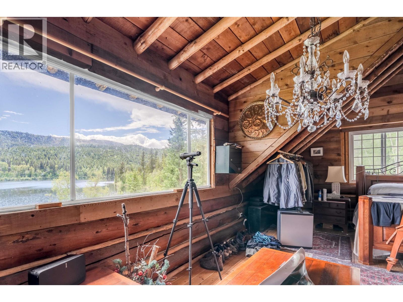 2654 EAGLE CREEK ROAD - 5
