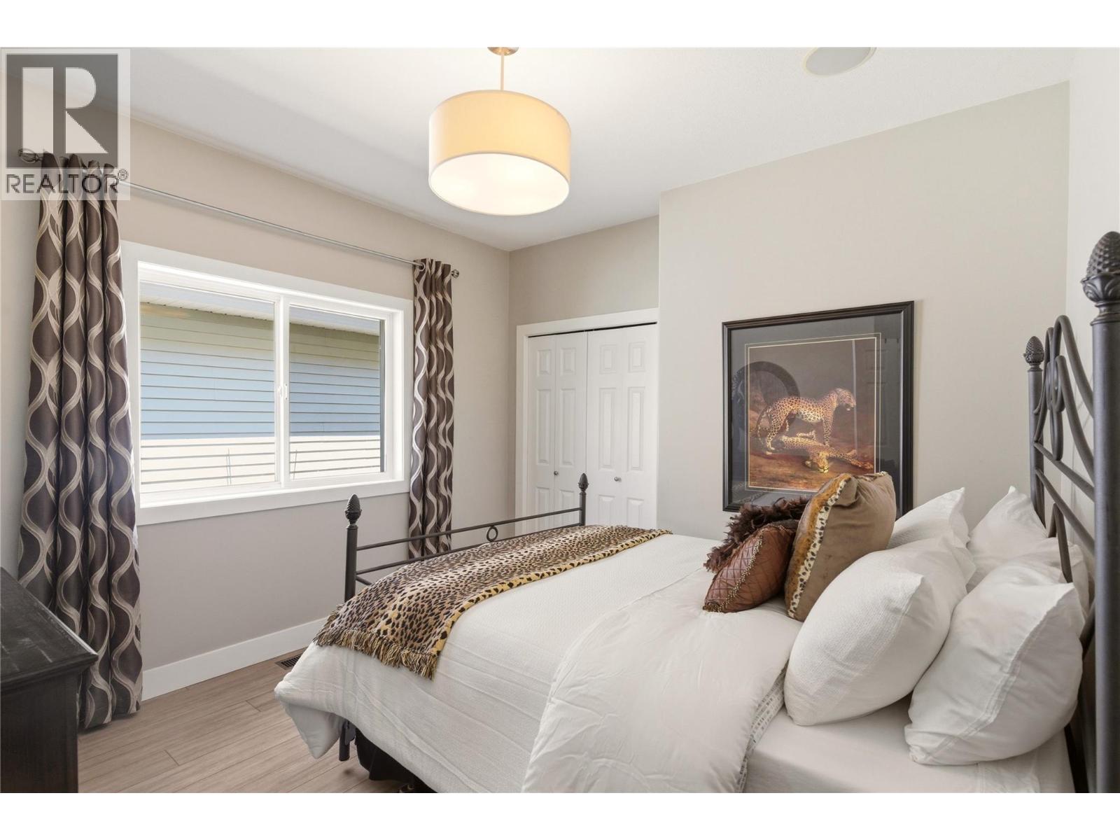 #436 665 Cook Road - 22