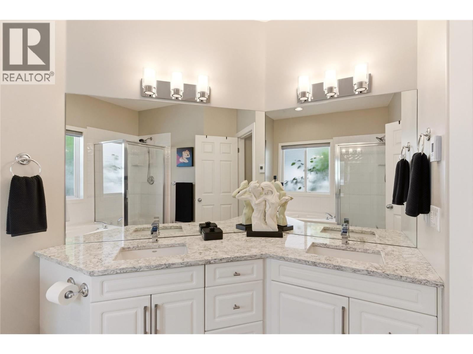436 665 Cook Road, Kelowna
