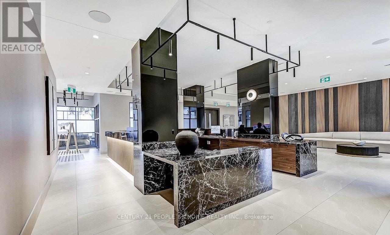 #306 2545 SIMCOE STREET N - Image 2