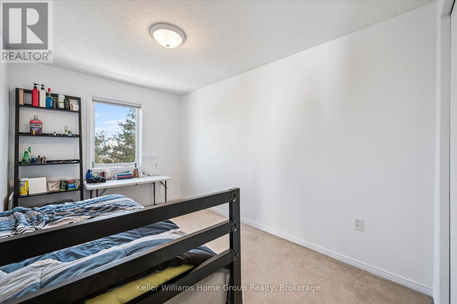 #23 151 CLAIRFIELDS DRIVE E - 17