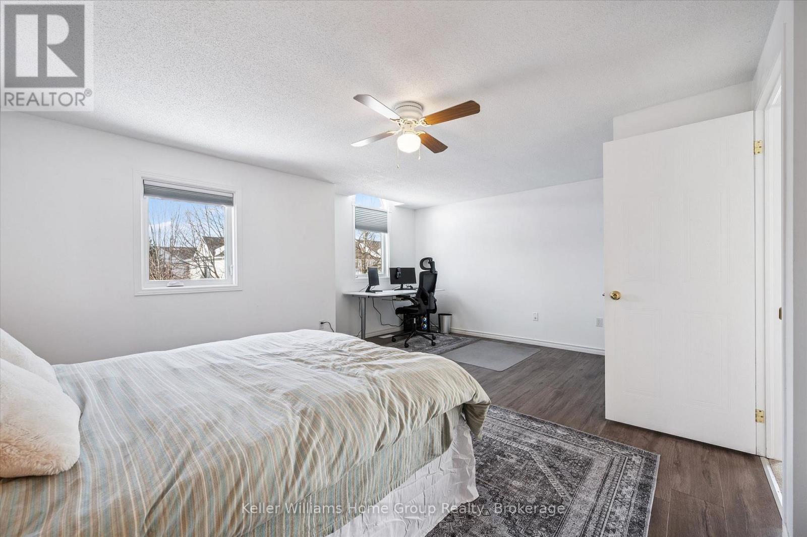 #23 151 CLAIRFIELDS DRIVE E - 20