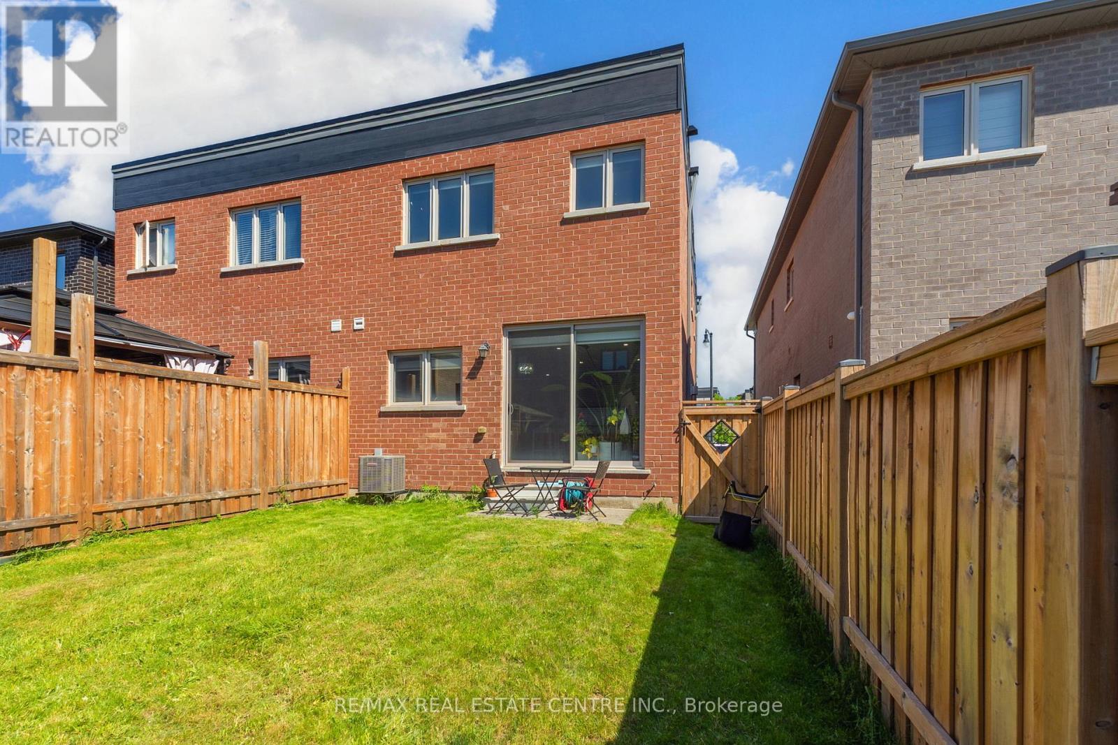 35 LOLLARD WAY - 35