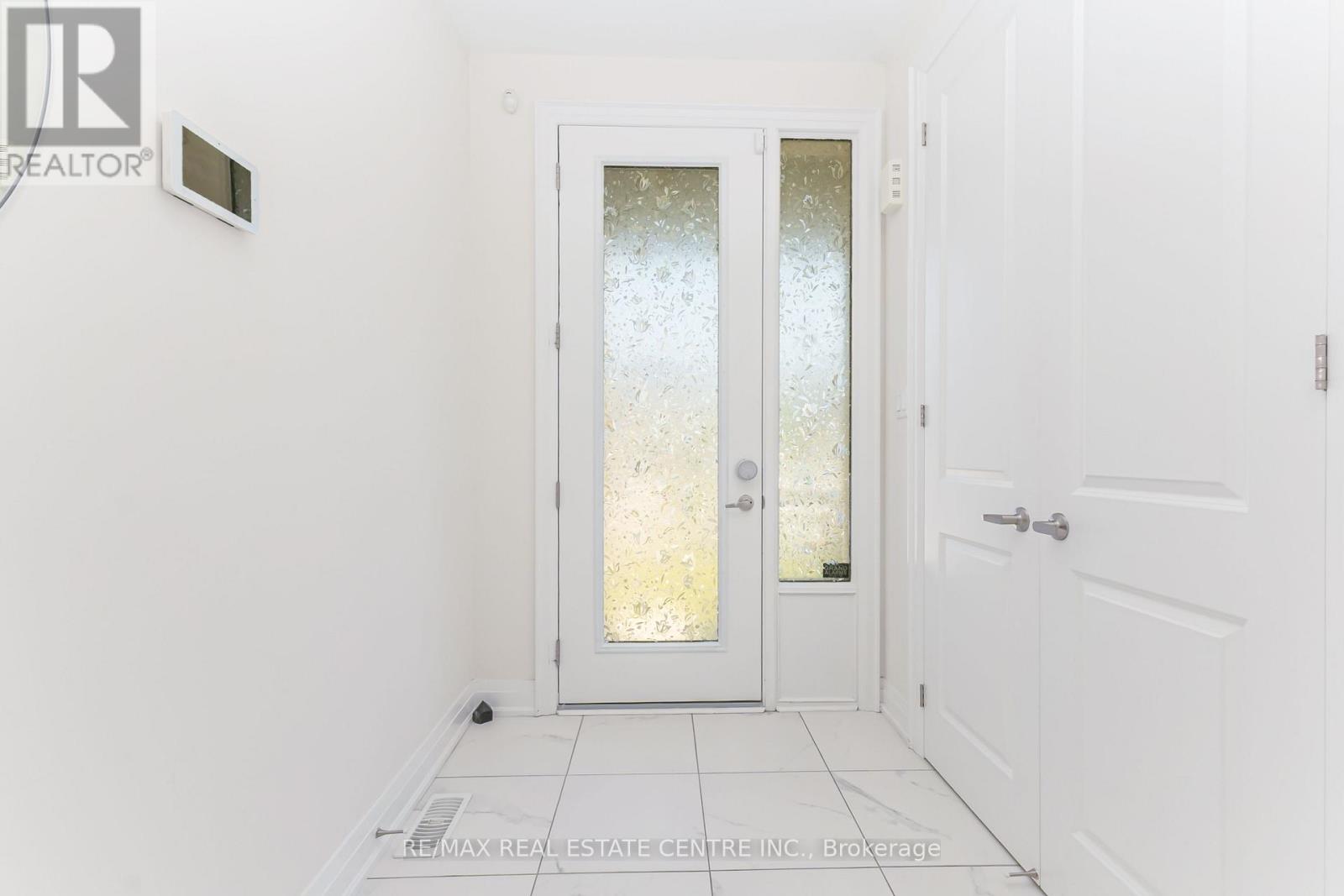 35 LOLLARD WAY - 5
