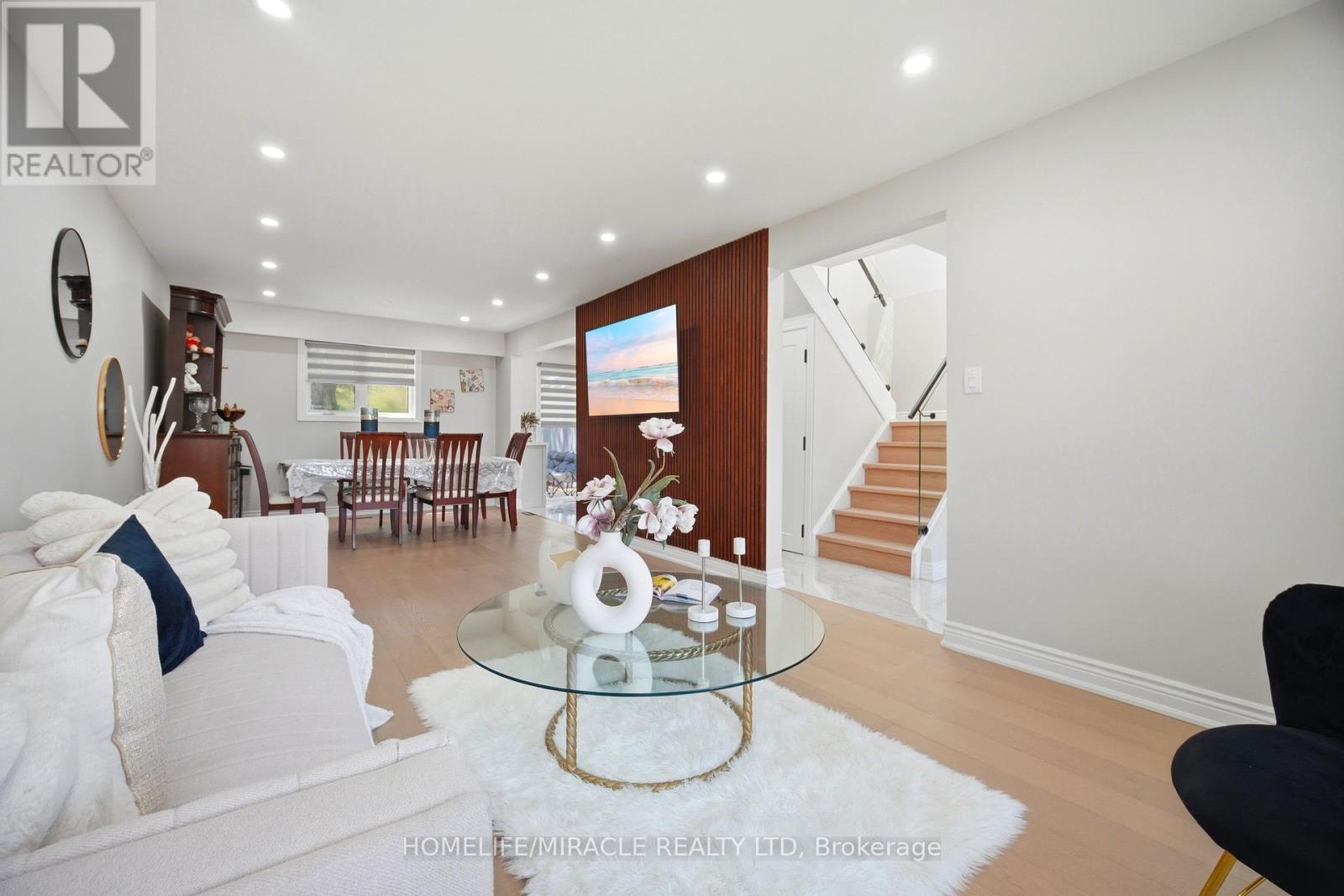 96 BONHAM BOULEVARD - 10