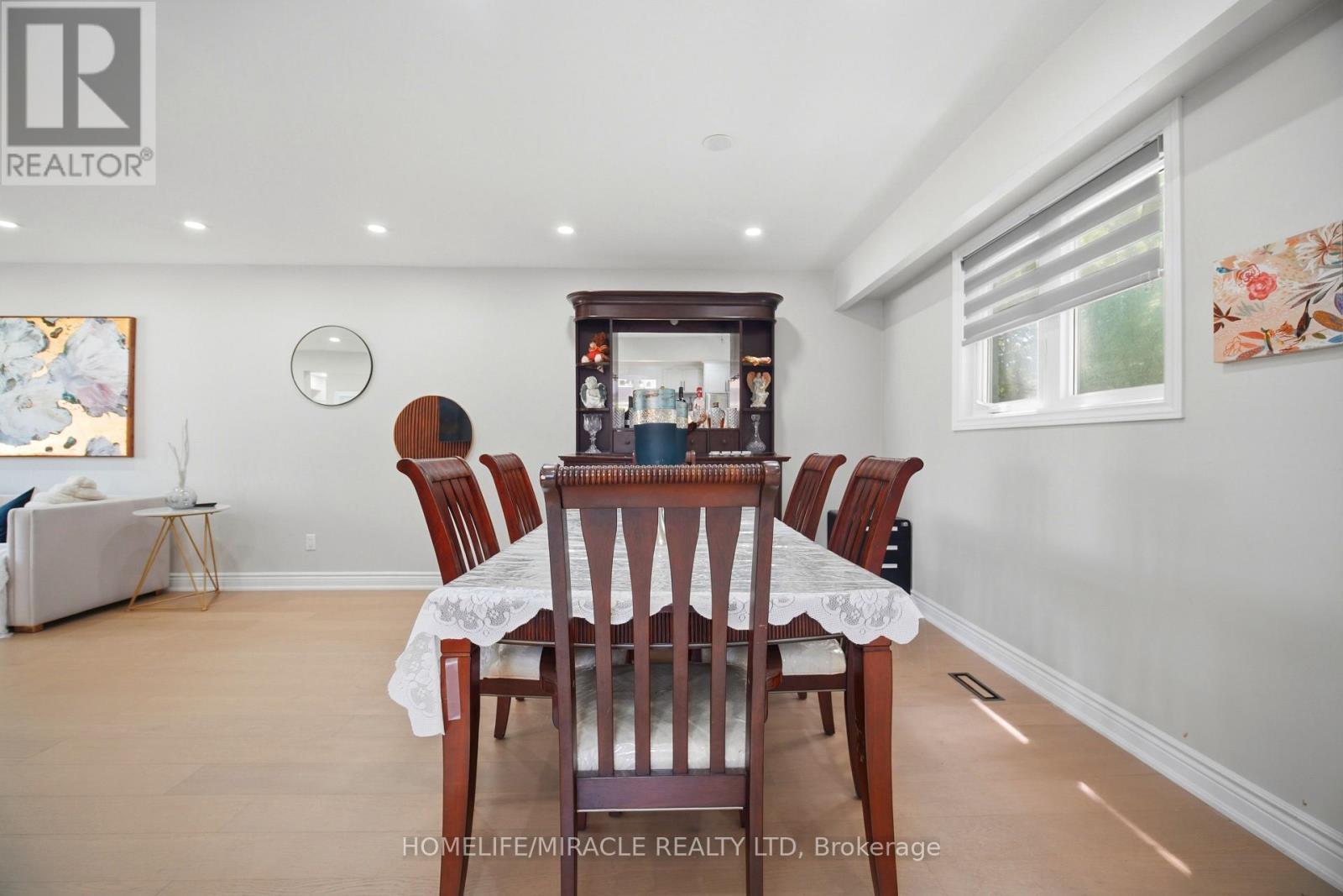 96 BONHAM BOULEVARD - 14