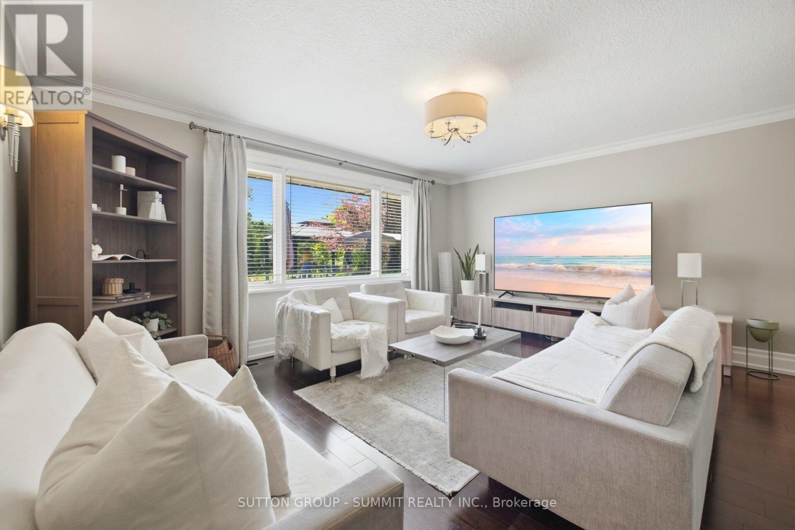 14 PLAINSMAN ROAD - 10