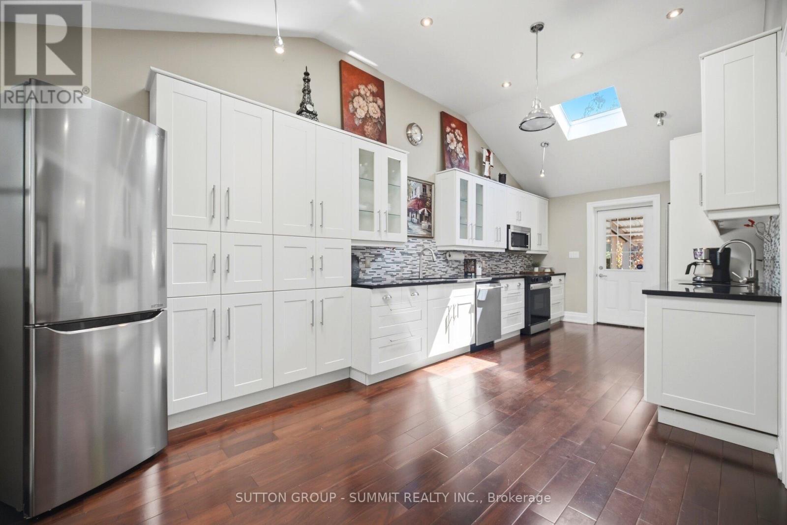 14 PLAINSMAN ROAD - 14