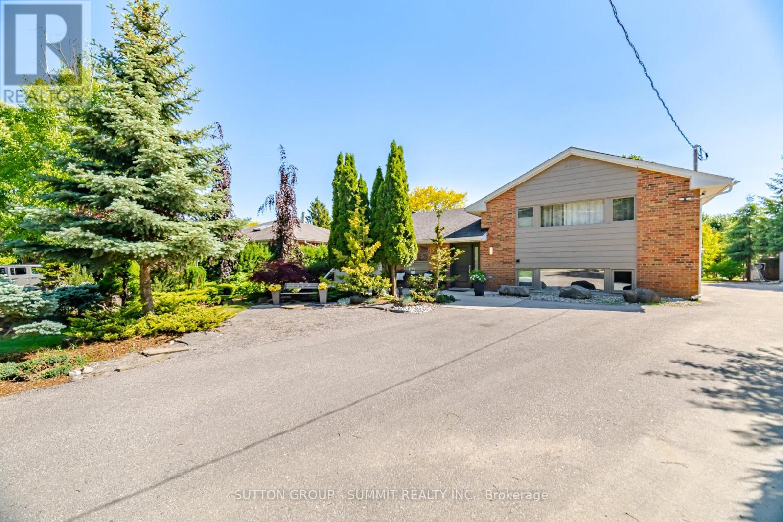 14 PLAINSMAN ROAD - 4