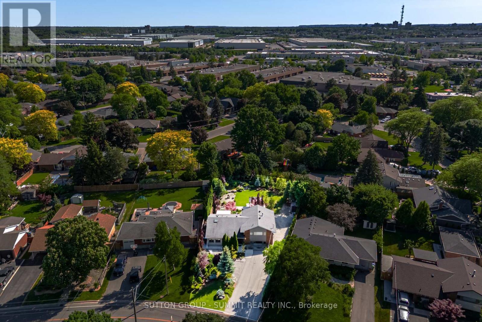 14 PLAINSMAN ROAD - 40