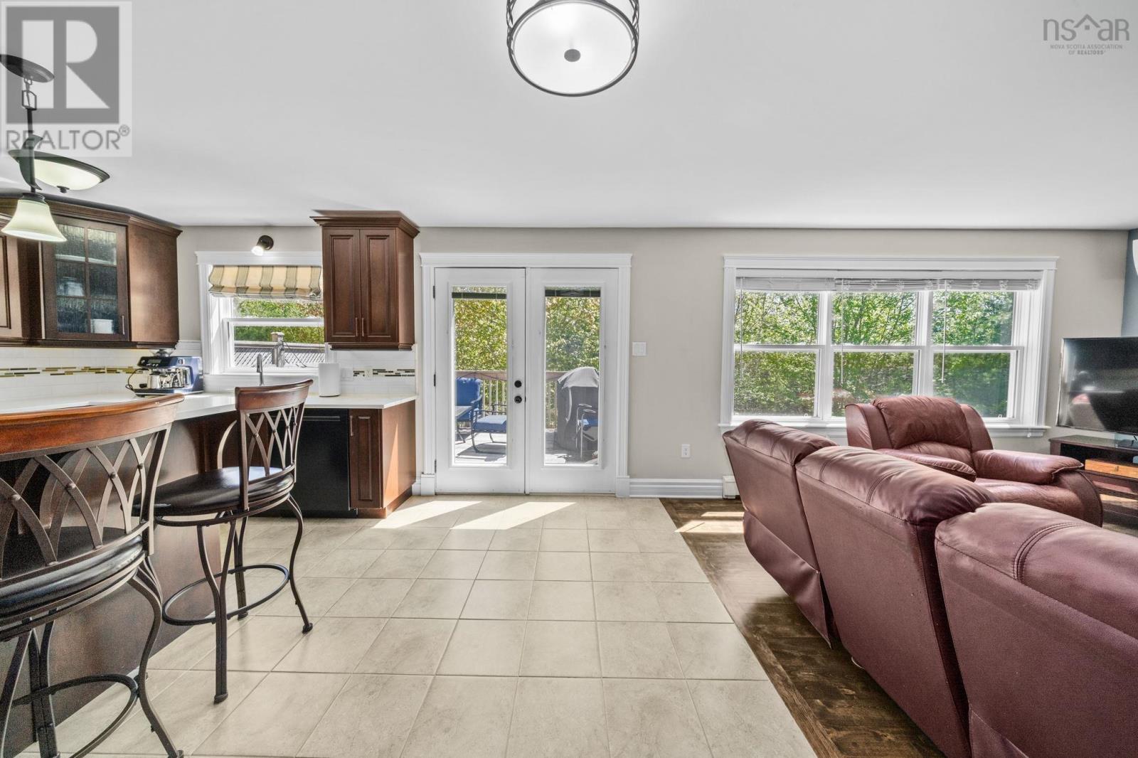 104 Hollyhock Way - 14