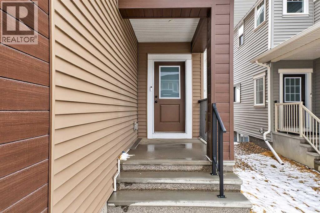 1173 Chinook Gate Bay SW - 4