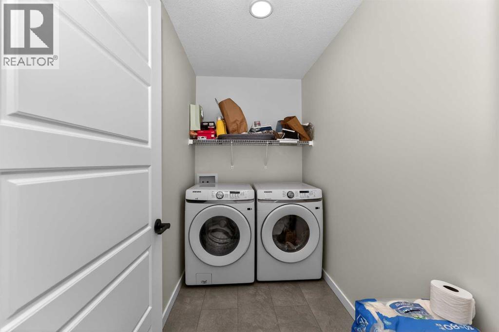 1173 Chinook Gate Bay SW - 27