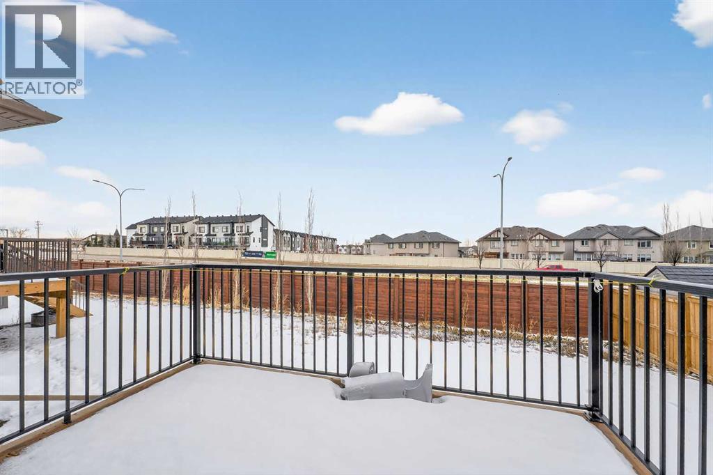1173 Chinook Gate Bay SW - 34