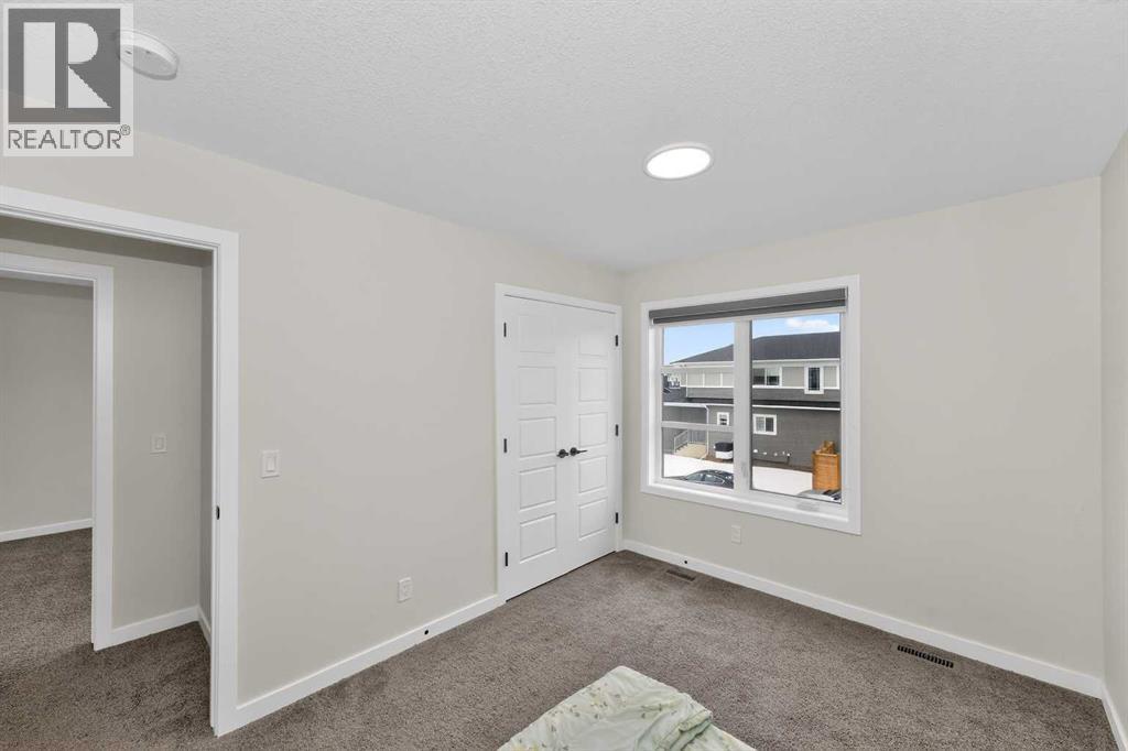 1173 Chinook Gate Bay SW - 31