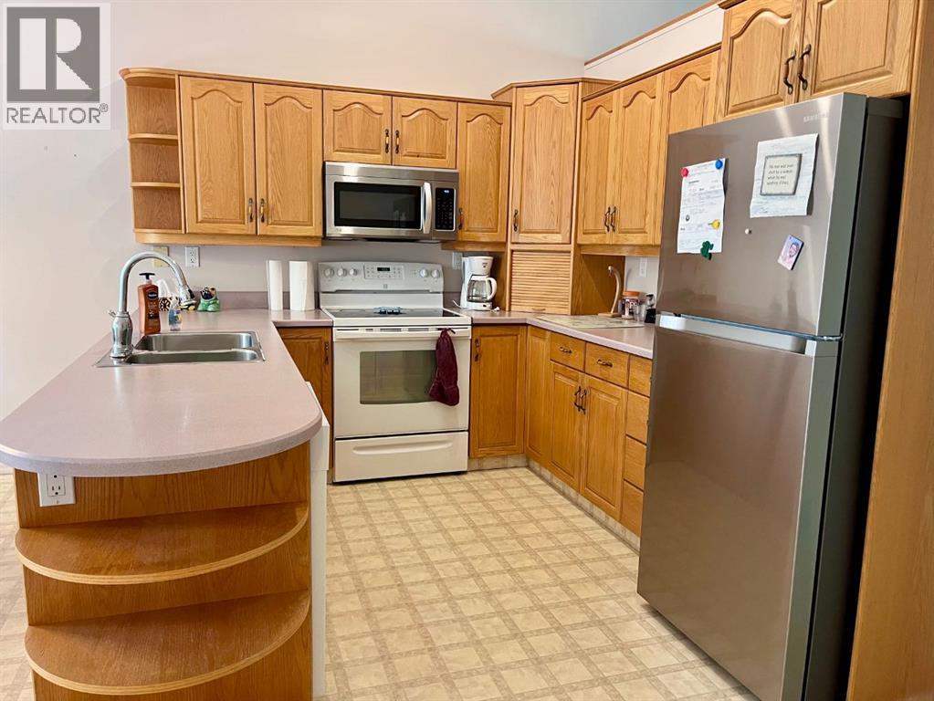 166 Hallam Drive - photo 5
