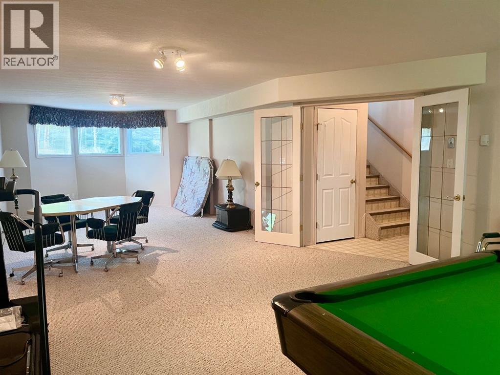 166 Hallam Drive — photo 25