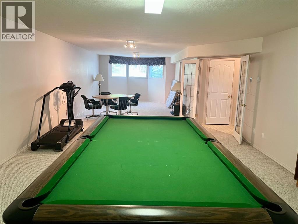 166 Hallam Drive — photo 26