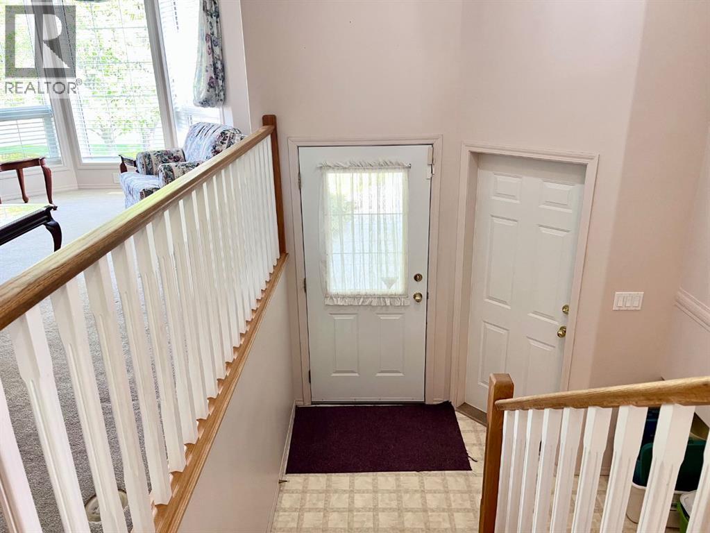 166 Hallam Drive — photo 13