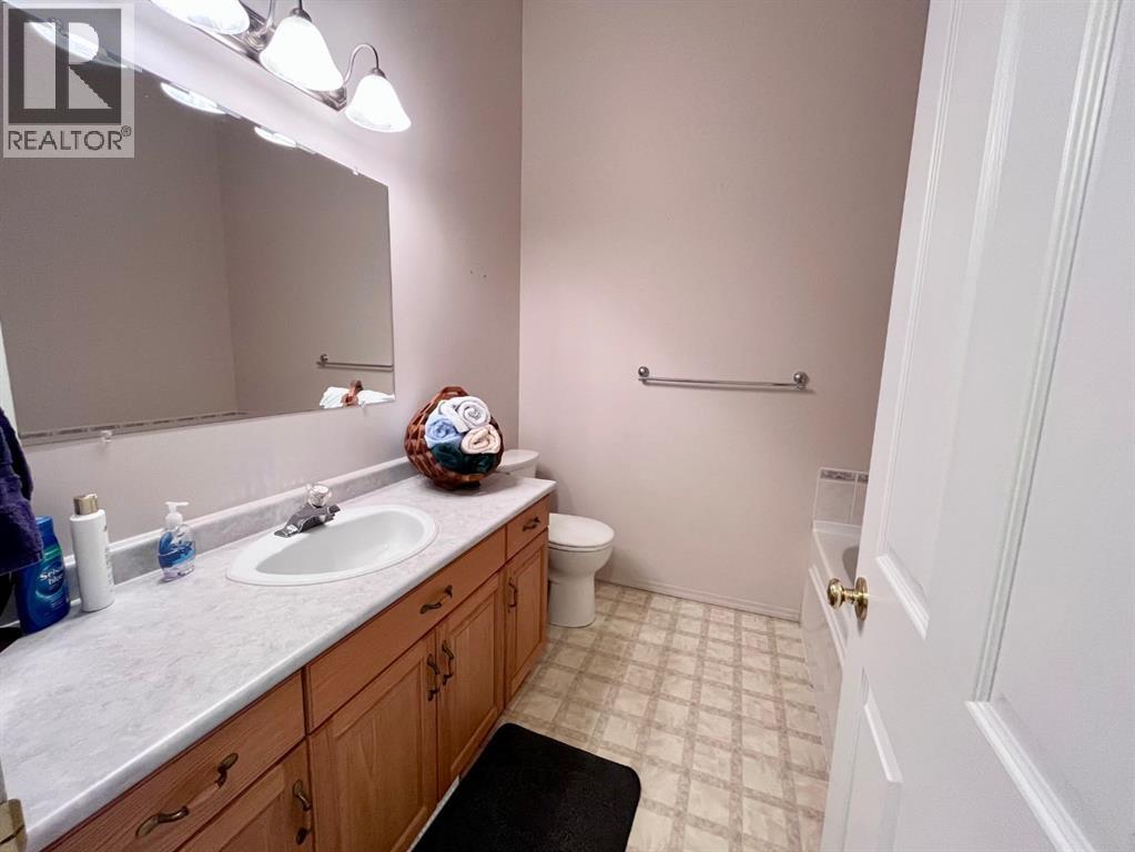 166 Hallam Drive — photo 21