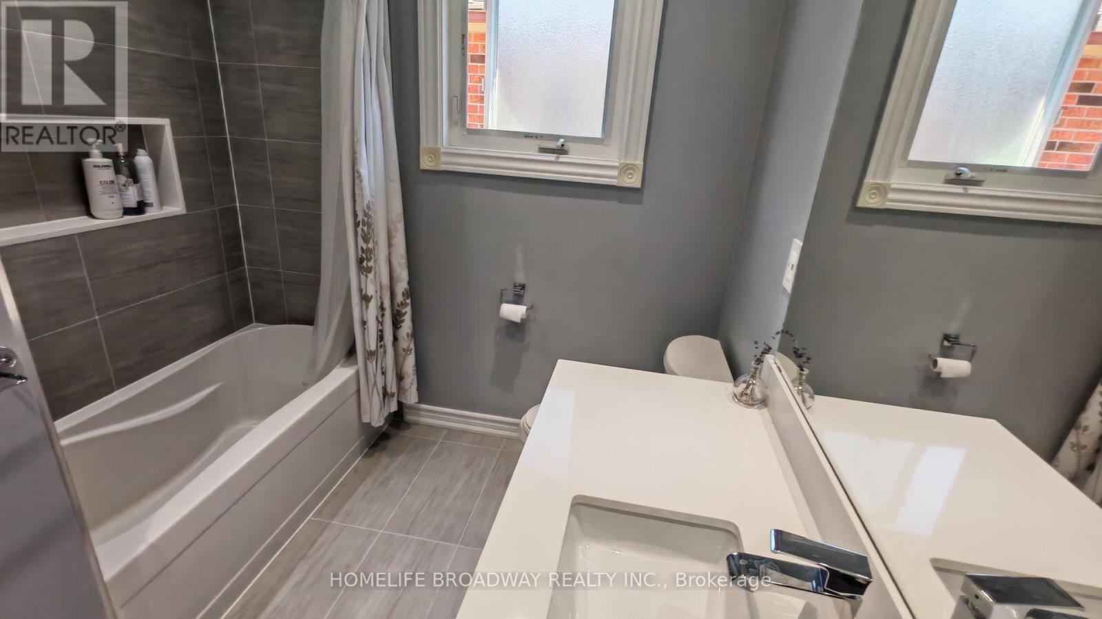 40 BENDAMERE CRESCENT - 29