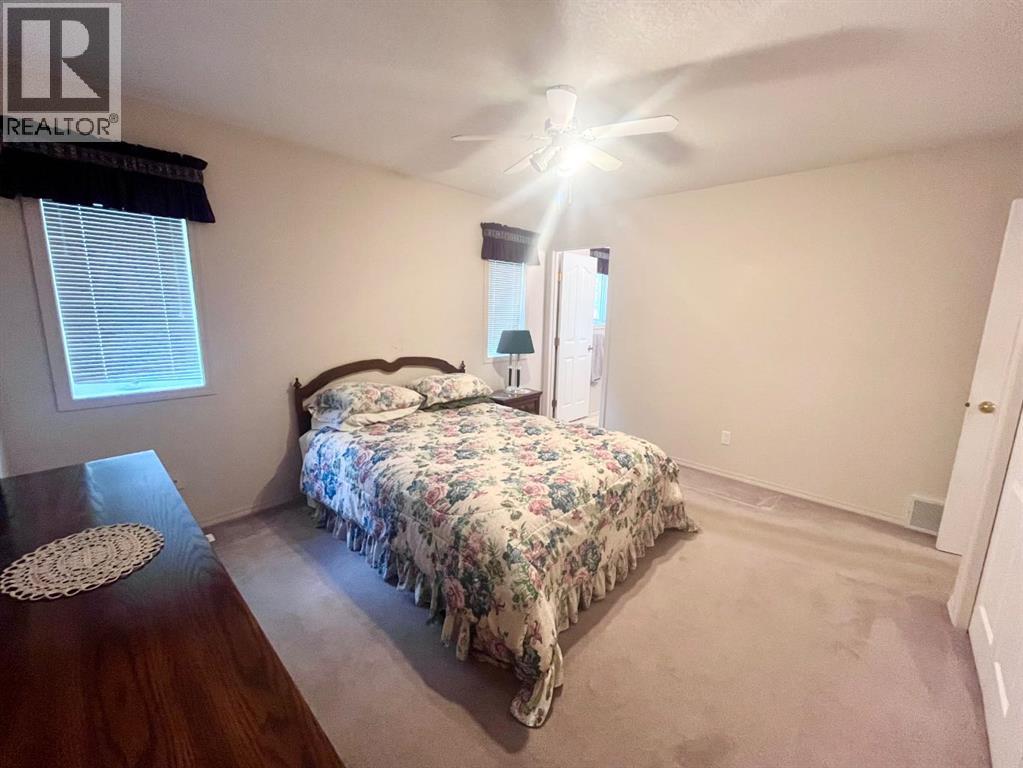 166 Hallam Drive — photo 15