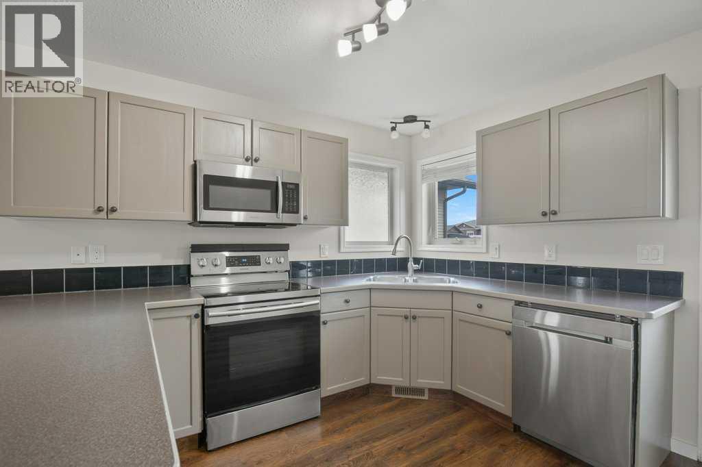 658 Red Oak Close — photo 14