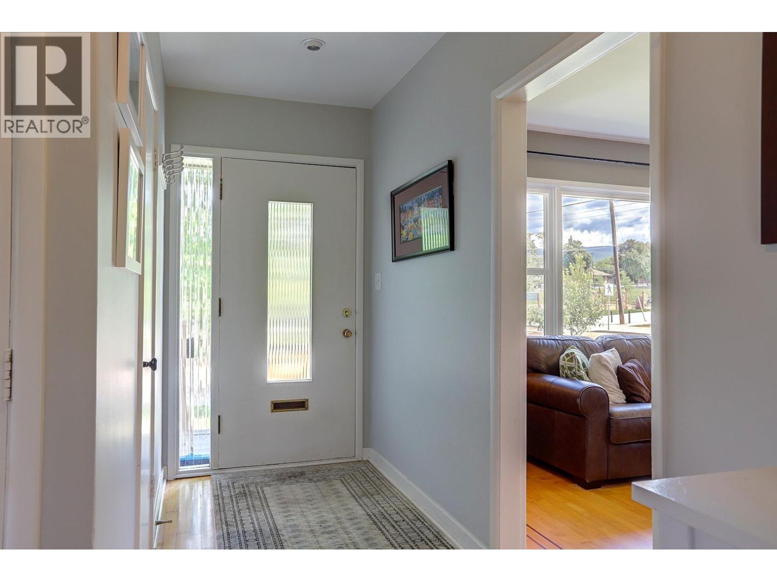 1800 30th Avenue - 7