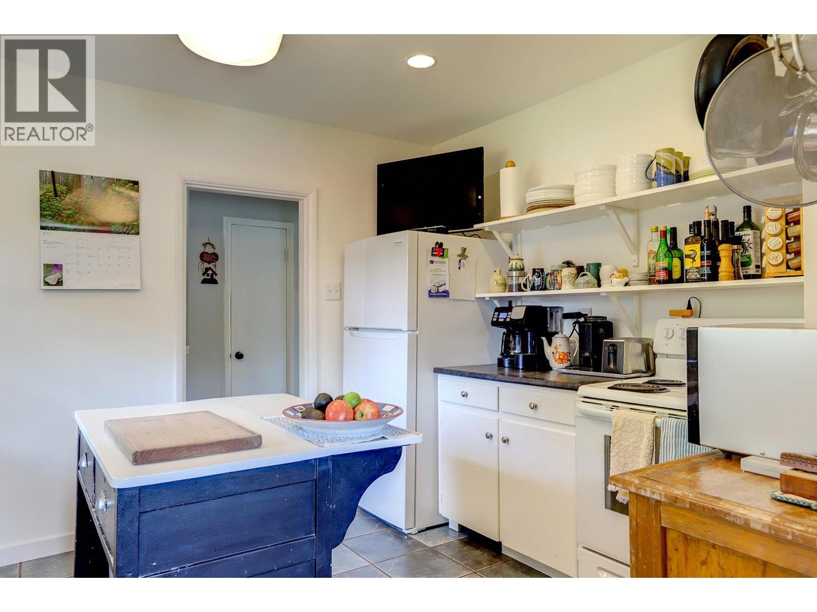 1800 30th Avenue - 23