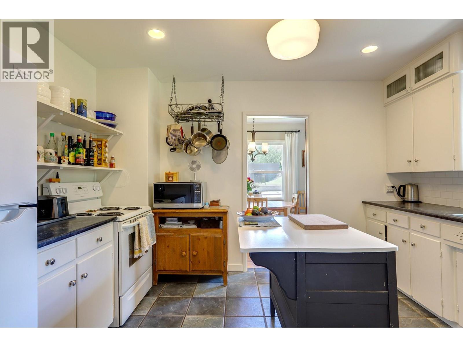 1800 30th Avenue - 24