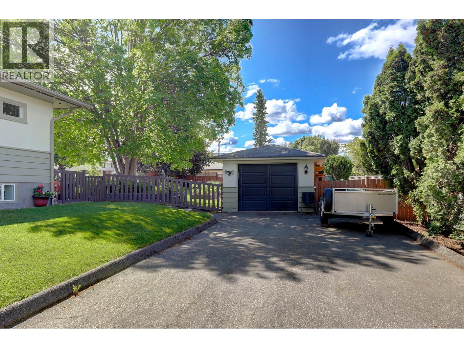 1800 30th Avenue - 6