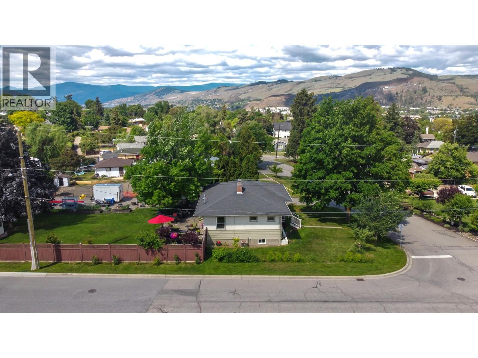 1800 30th Avenue - 85