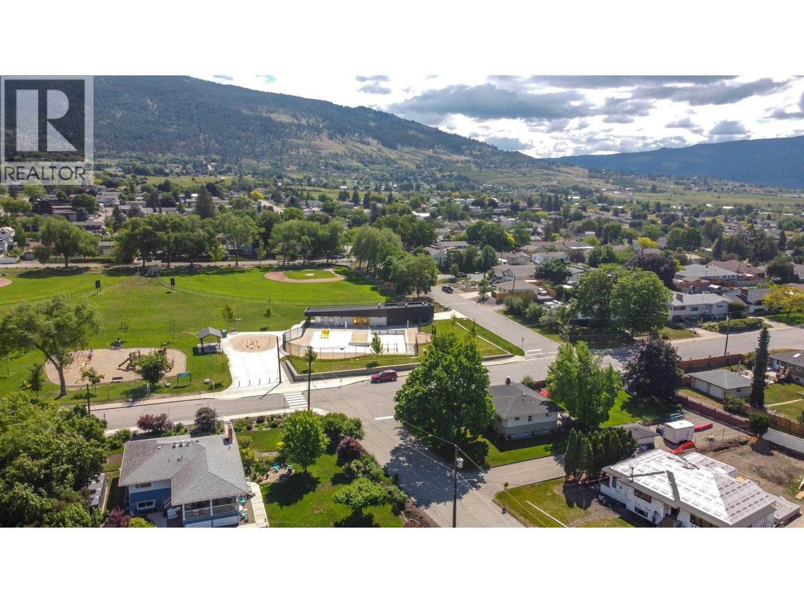 1800 30th Avenue - 93