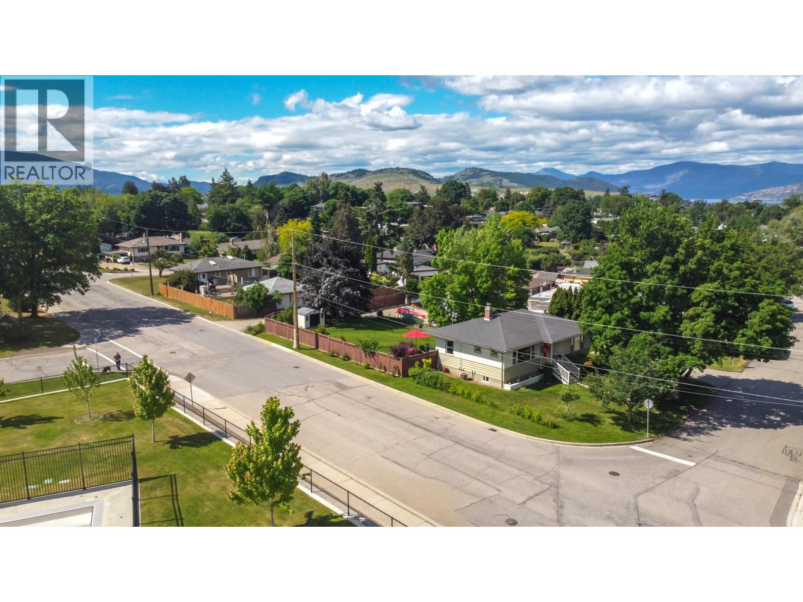 1800 30th Avenue - 73