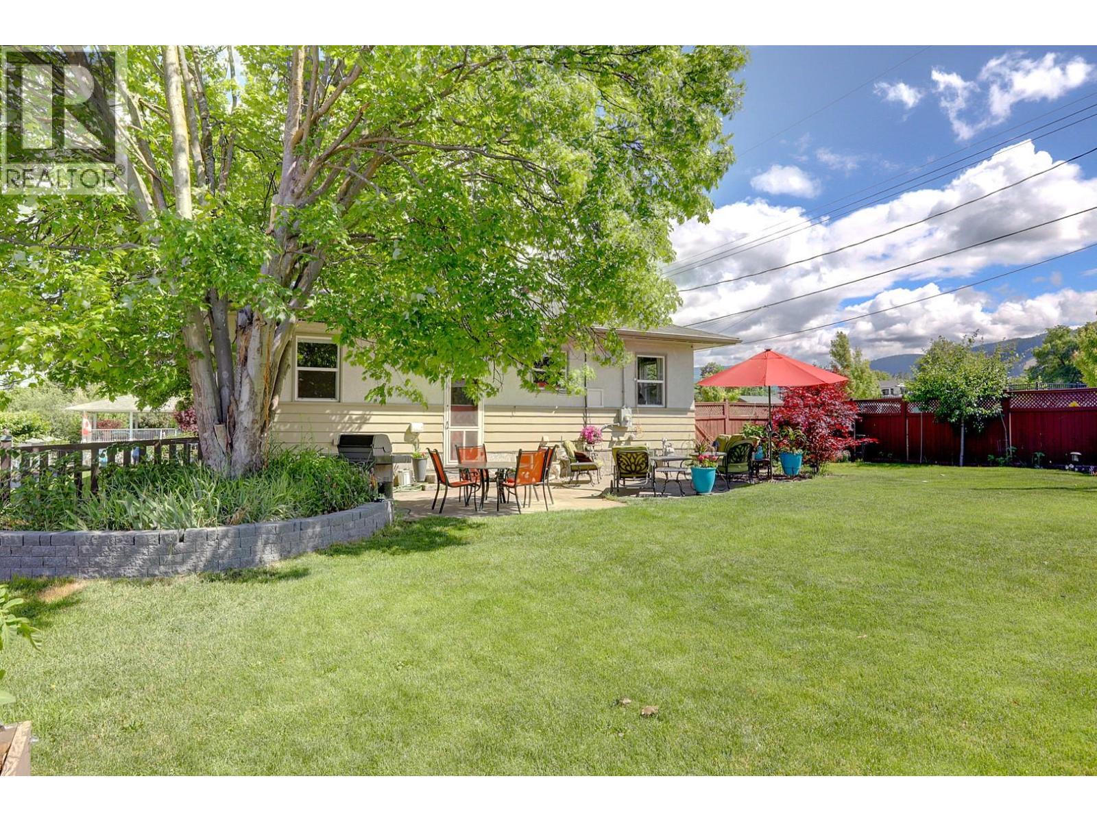 1800 30th Avenue - 66