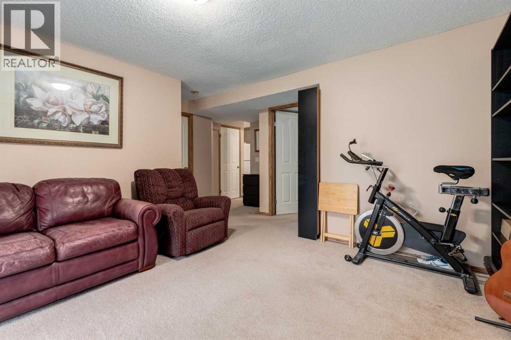 427 Tuscany Ridge Heights NW - 25