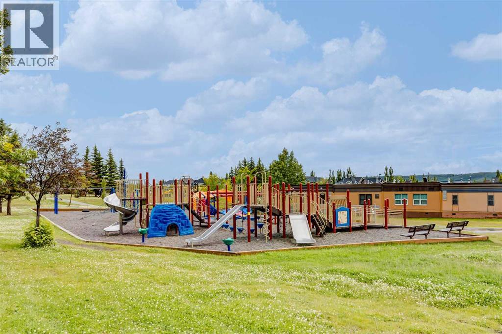 427 Tuscany Ridge Heights NW - 42