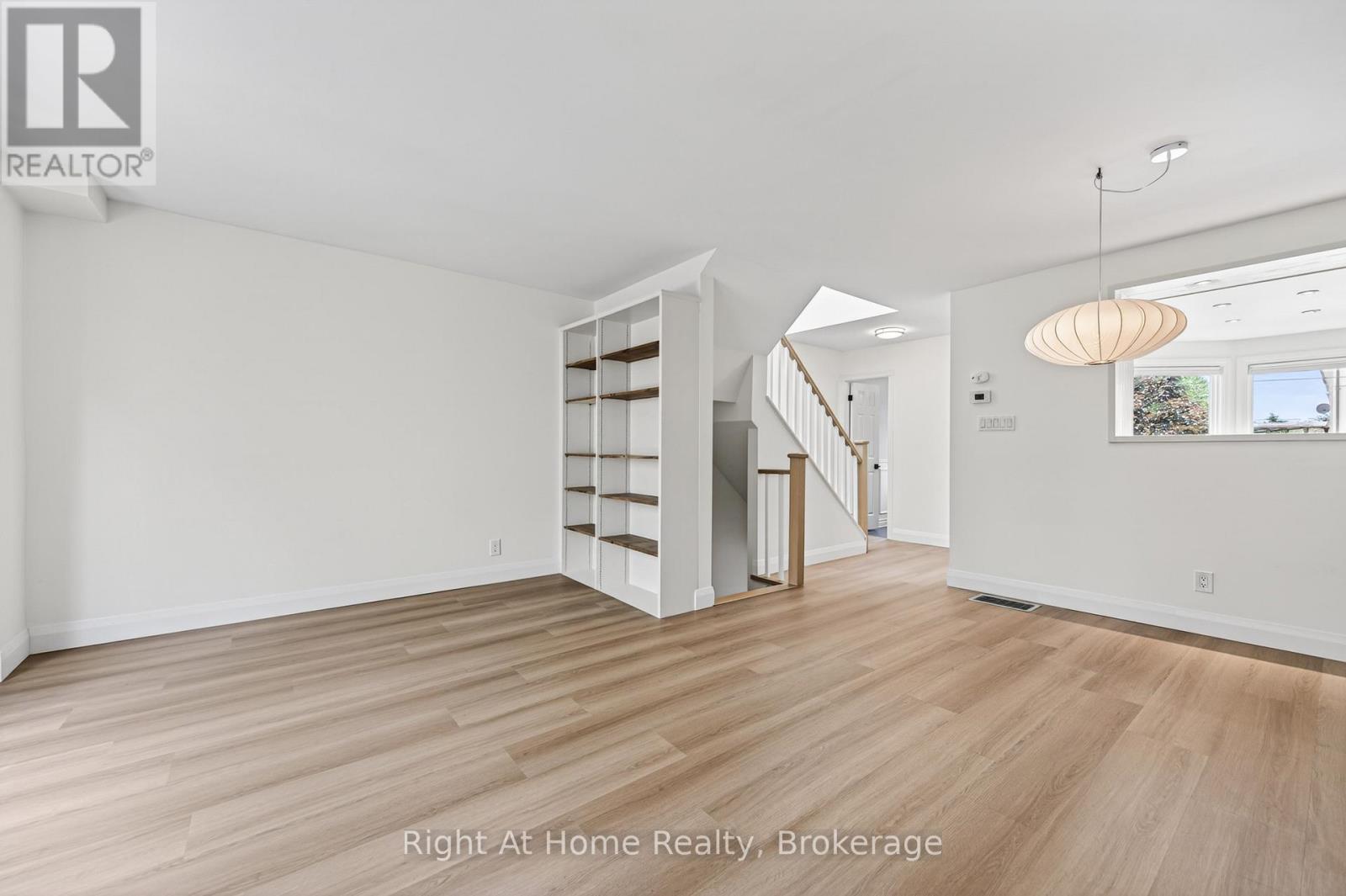 109 BRANT STREET - 12