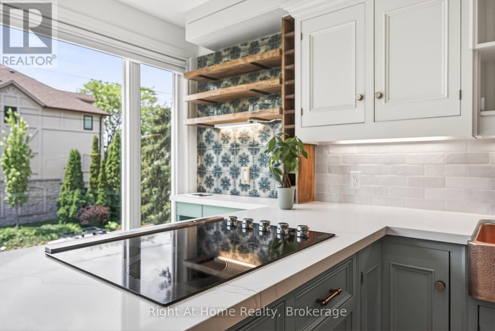 109 BRANT STREET - 23