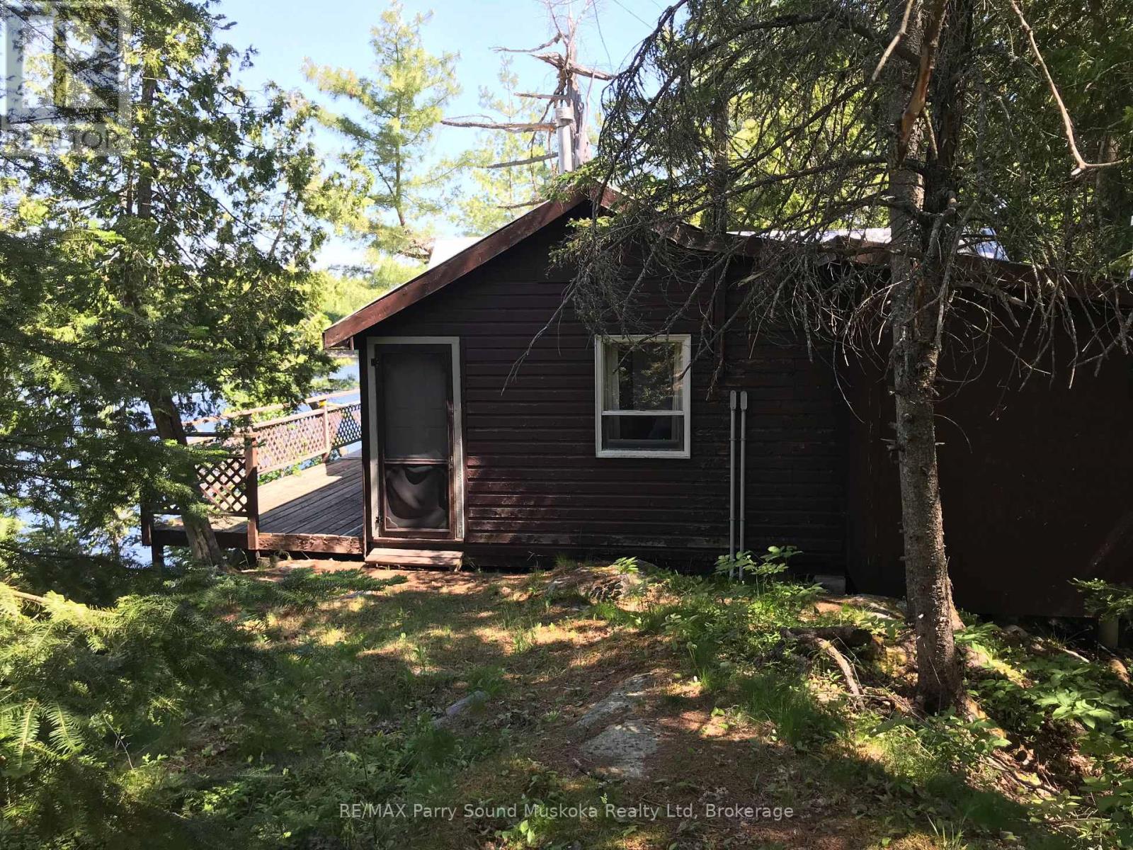 66E PICKEREL RIVER - 11