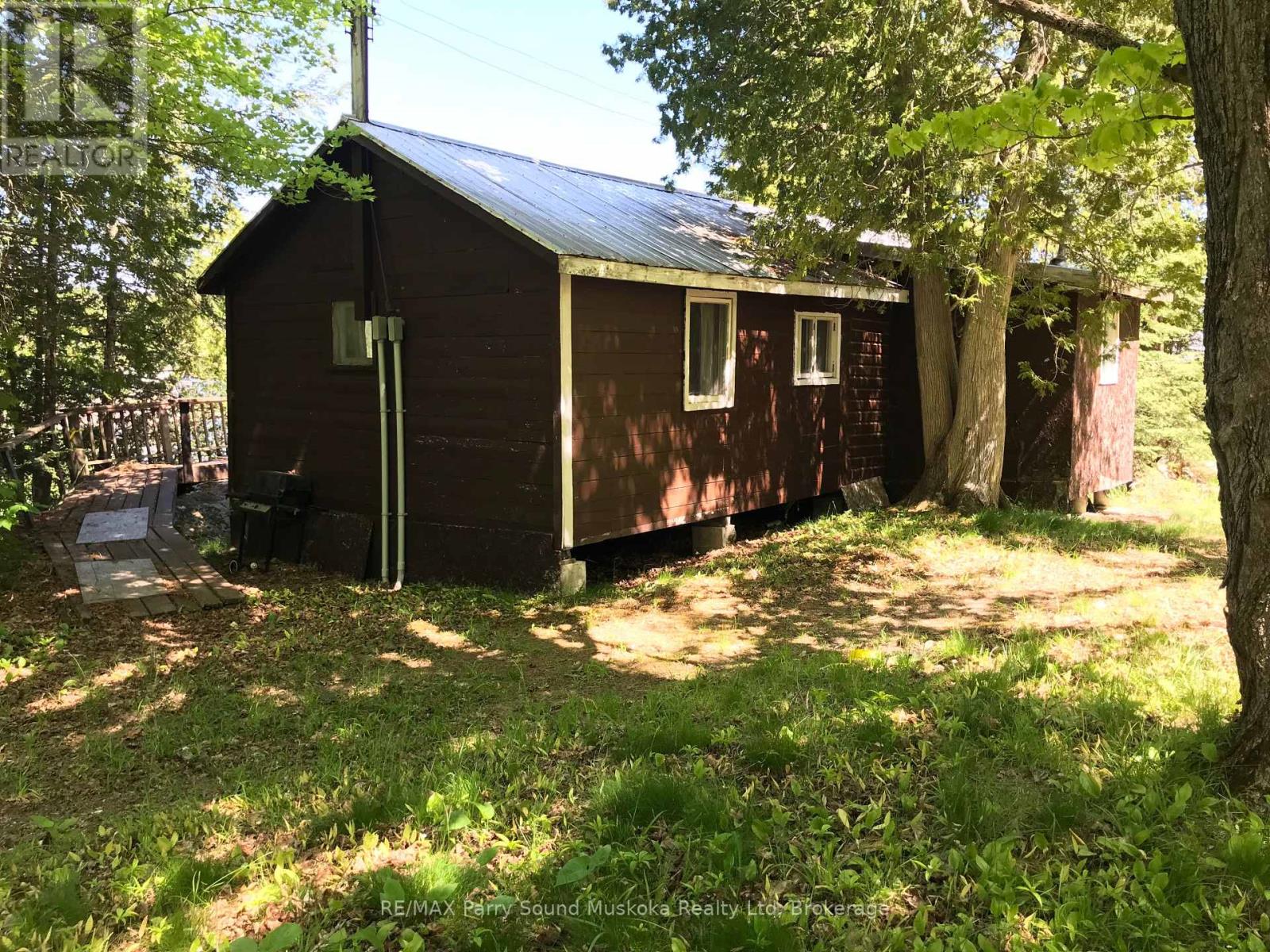 66E PICKEREL RIVER - 13