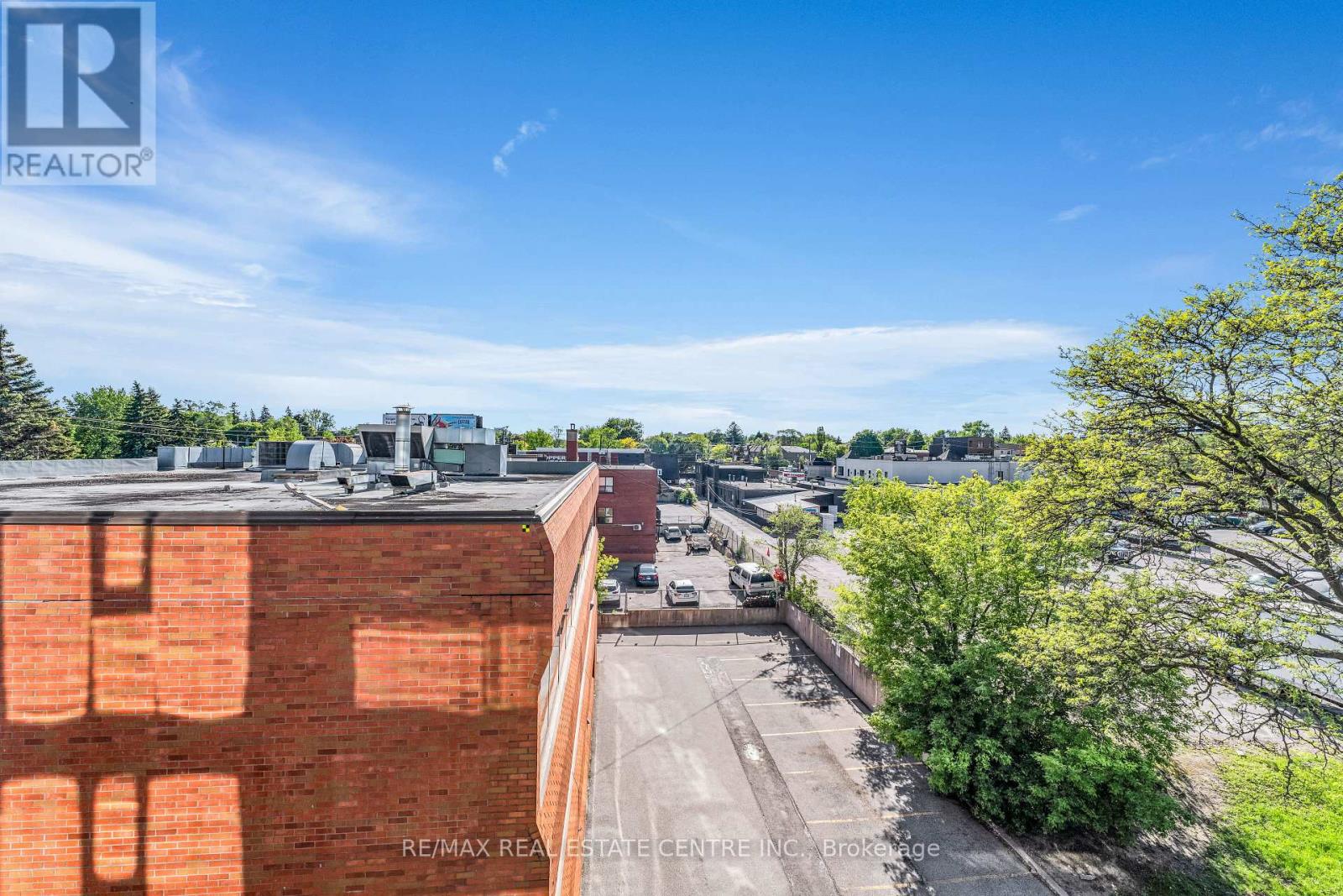 #422 250 LAWRENCE AVENUE W - 25