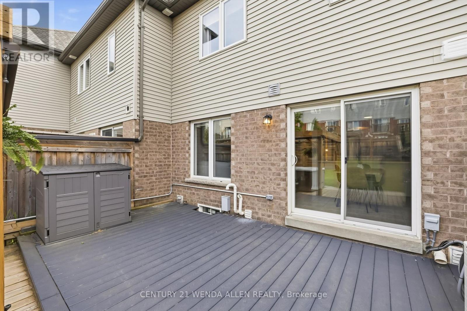 1821 SHELBURNE STREET - 35